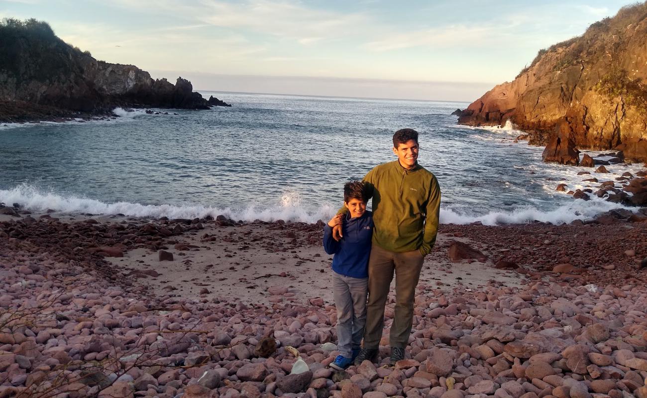 Photo of Playa la concha with rocks cover surface