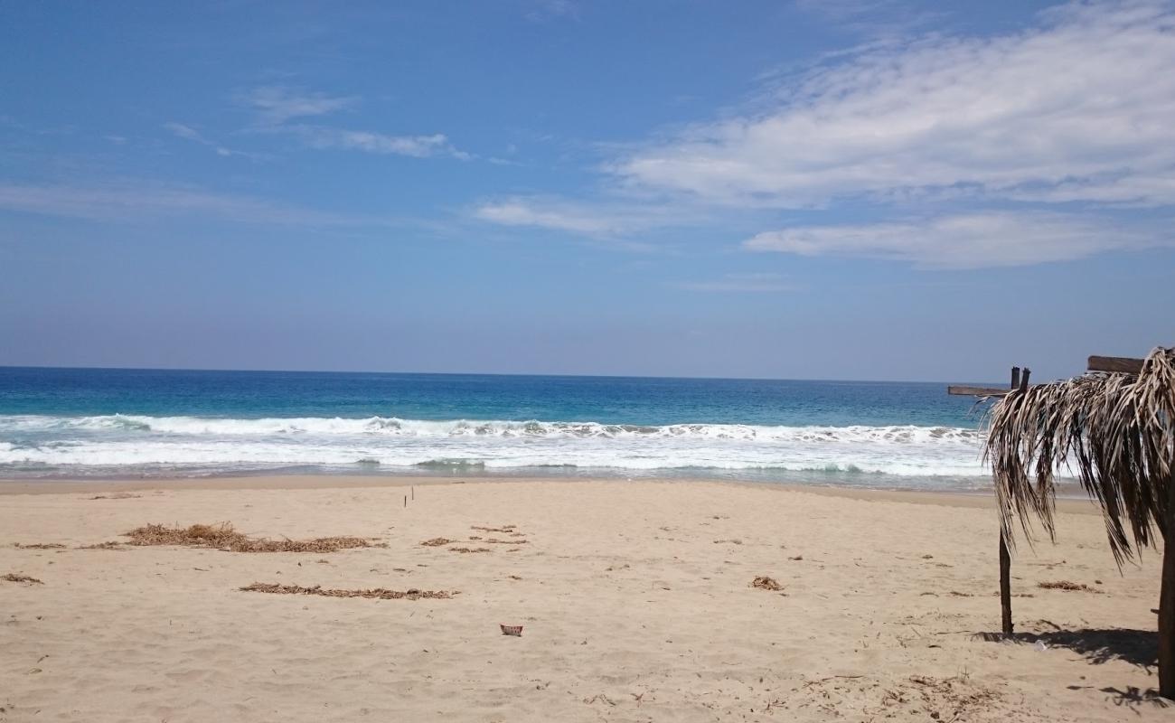 Photo of Playa Llano Real with bright sand surface