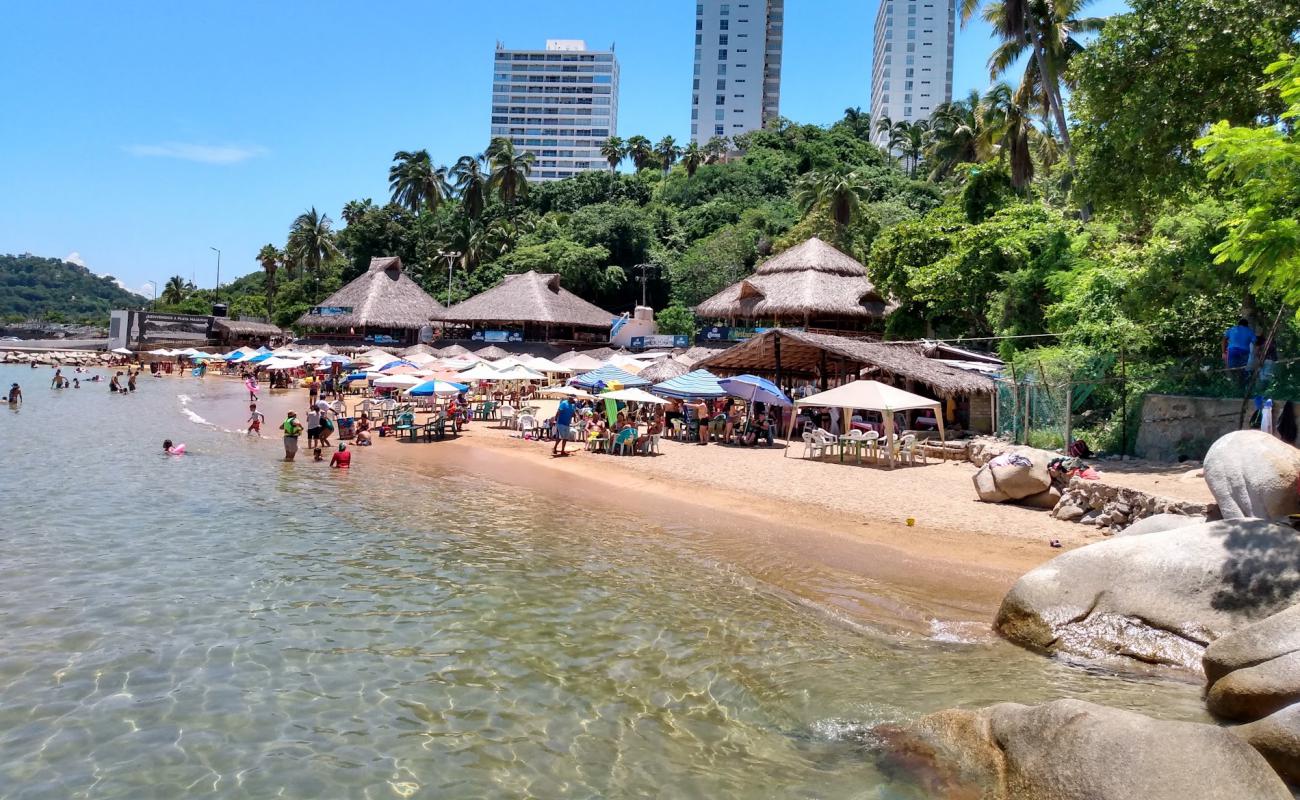 Photo of Playa Majahua with light fine pebble surface