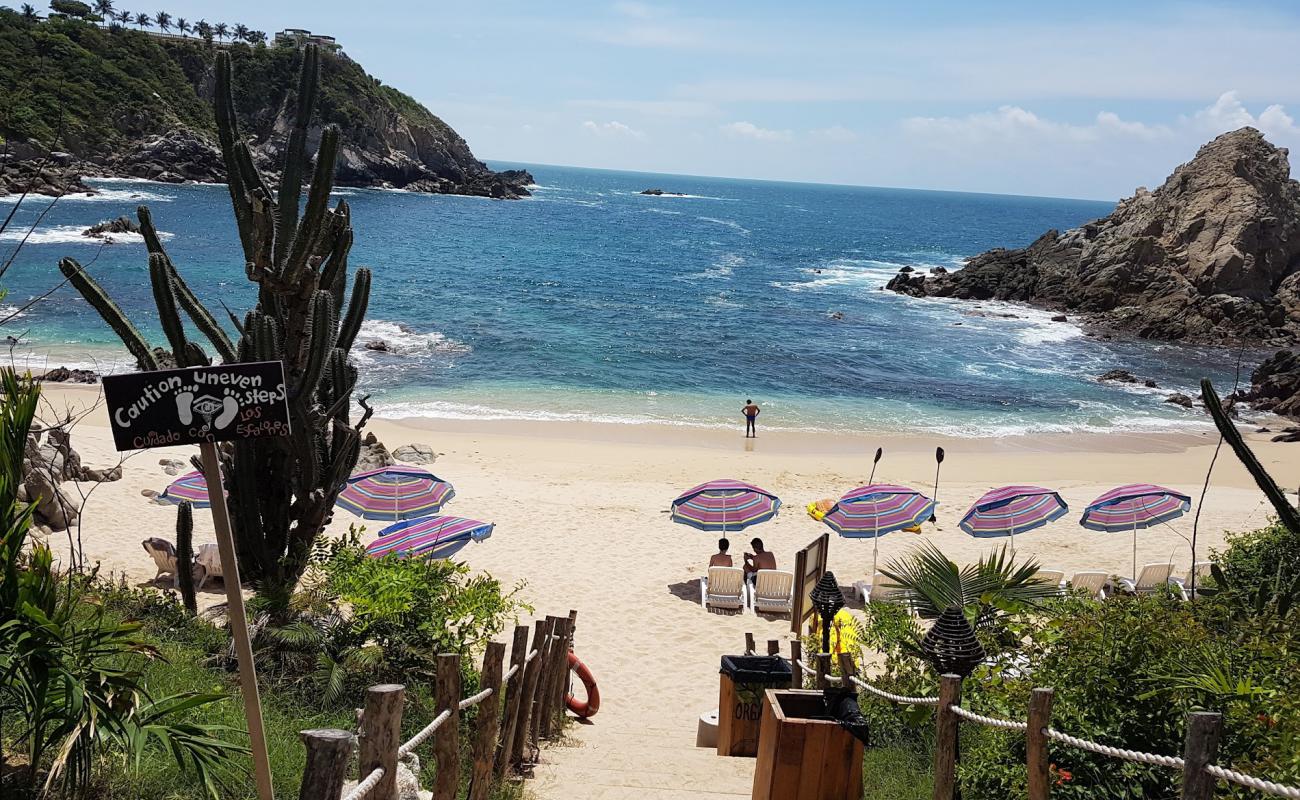 Photo of Isla Natura hotel beach with bright sand surface