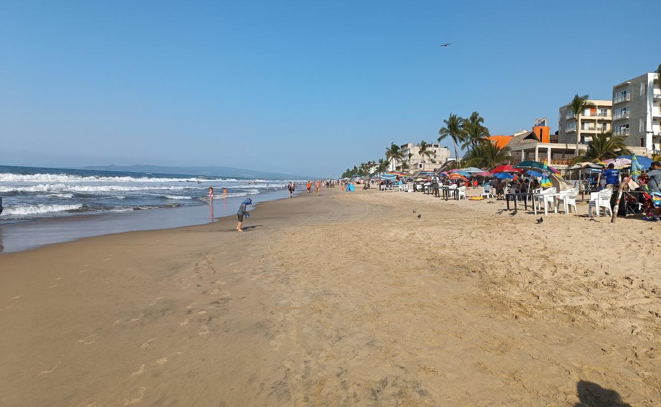 Photo of Playa Rincon de Guayabitos with bright sand surface