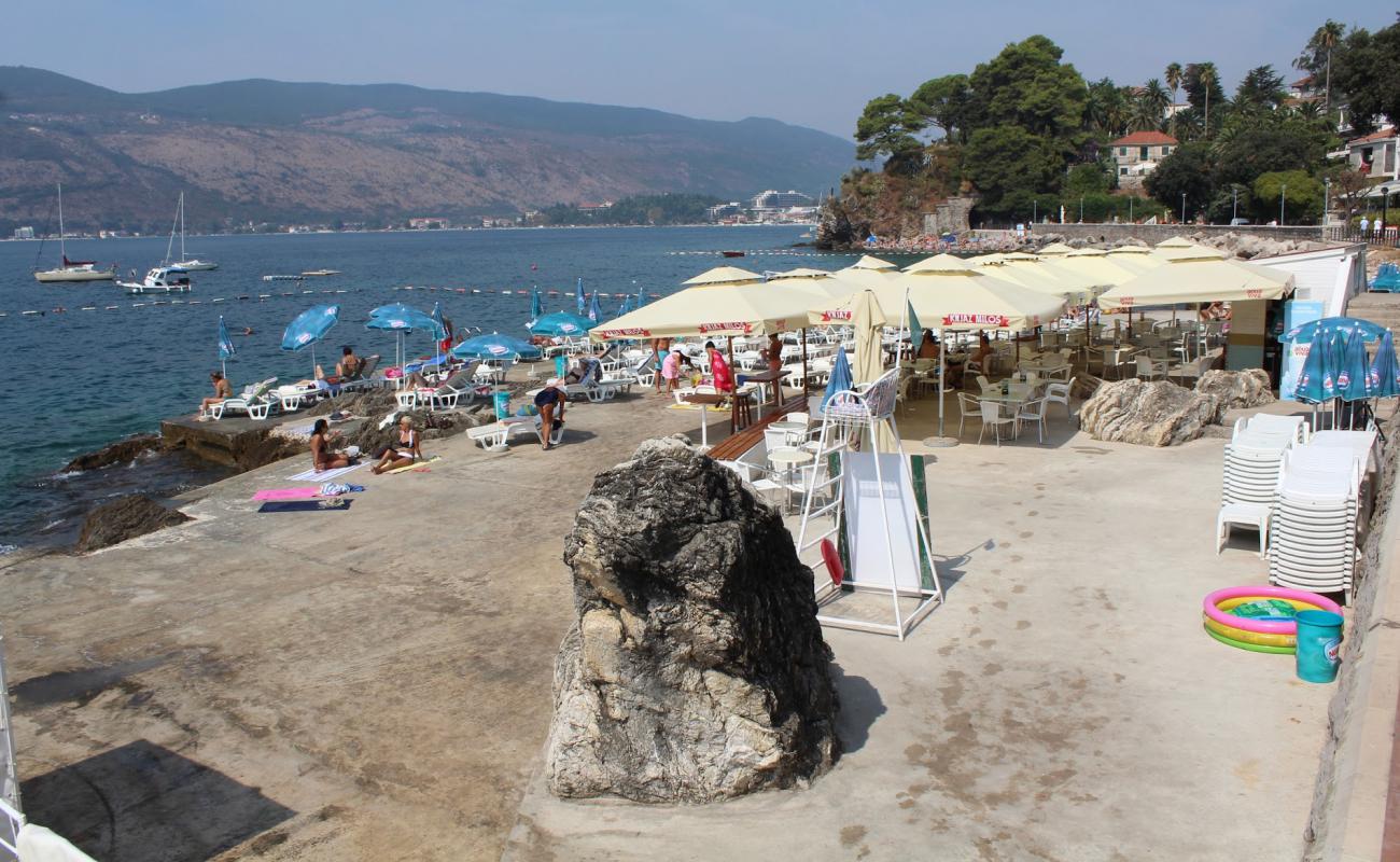 Photo of Zaba beach with concrete cover surface