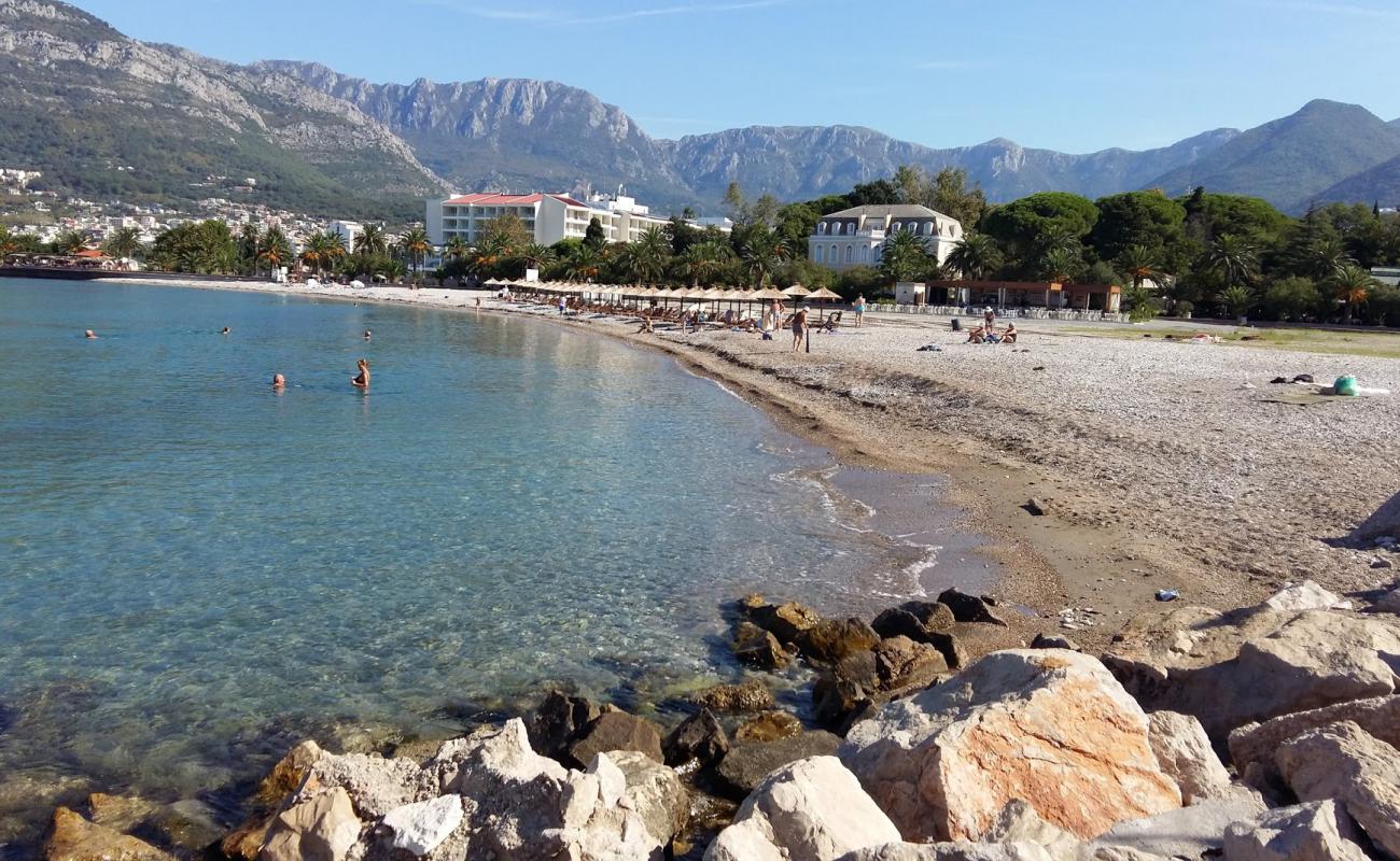 Photo of Barska plaza with light sand &  pebble surface