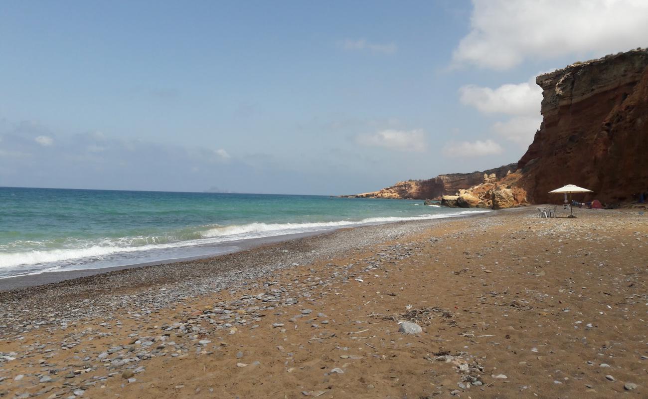 Photo of Boufadisse beach with brown pebble surface