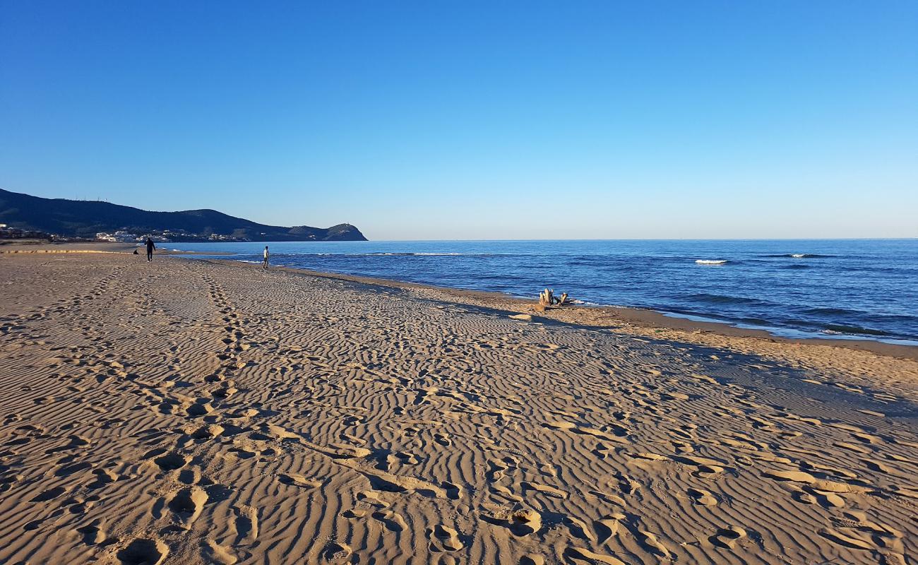 Photo of Plage de Cabo Negro with bright fine sand surface