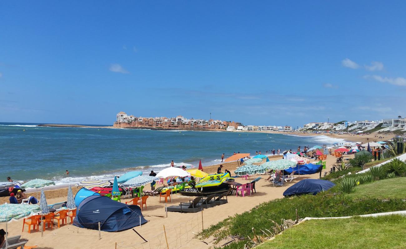 Photo of Plage Bouznika with bright fine sand surface