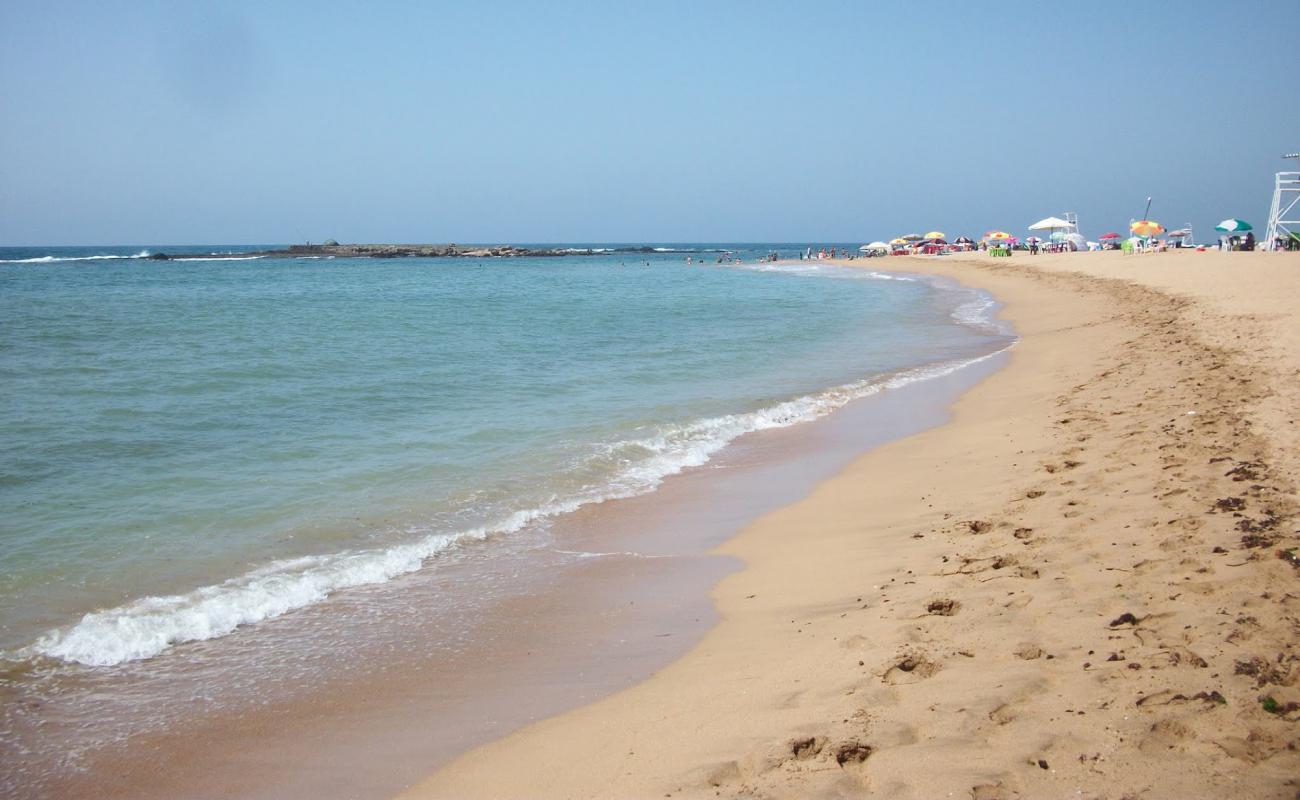 Photo of Dahomey Plage with bright fine sand surface