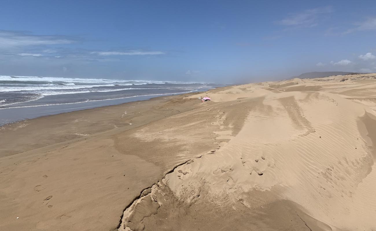 Photo of Plage with bright fine sand surface