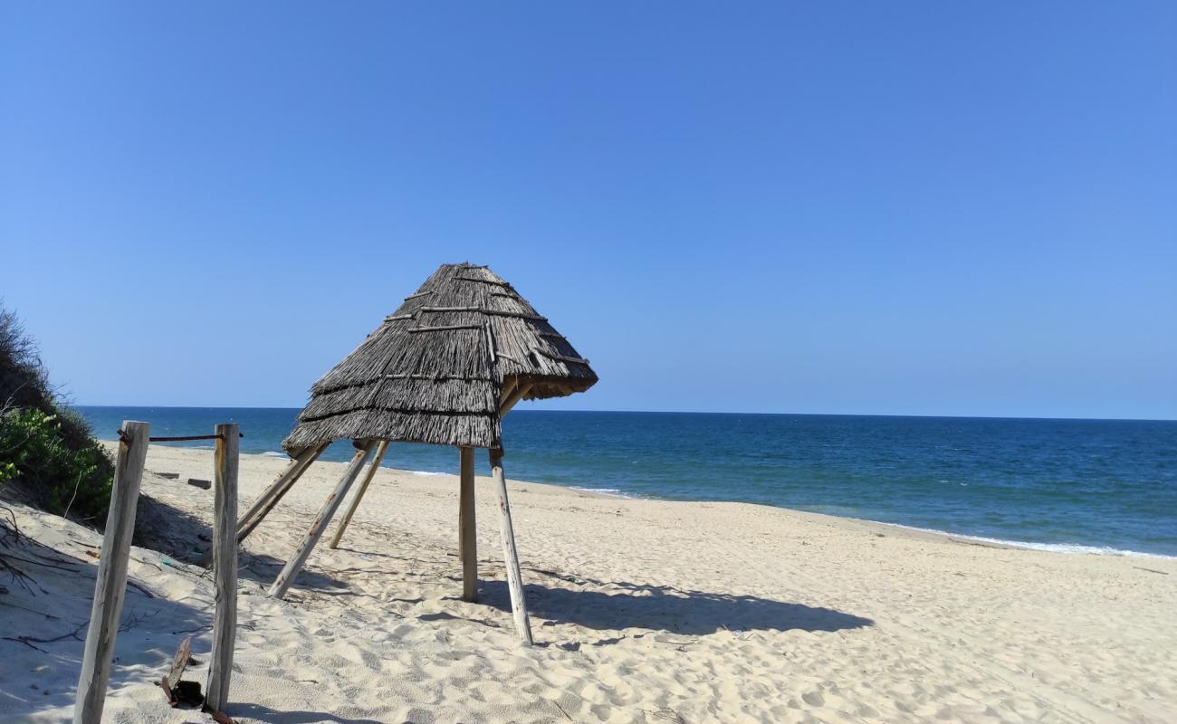 Photo of Praia de Macaneta with bright sand surface