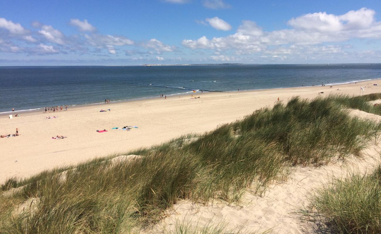 Photo of Vlieland beach with bright sand surface