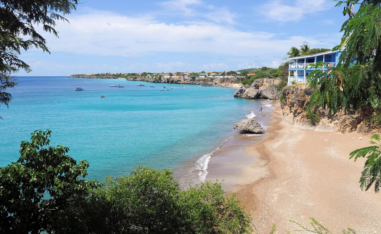 Photo of Playa Forti with light sand &  pebble surface