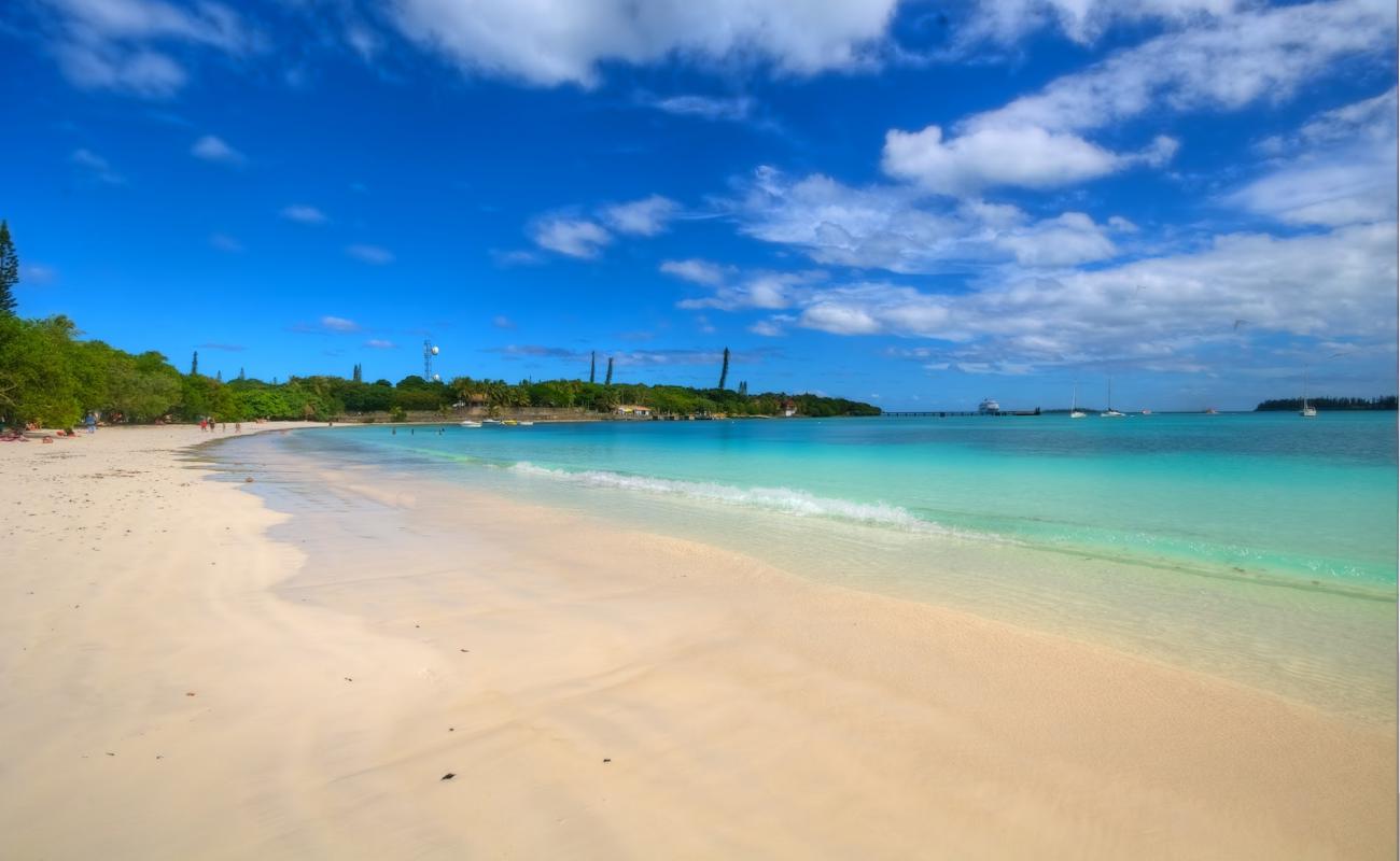 Photo of Kuto Beach with white fine sand surface