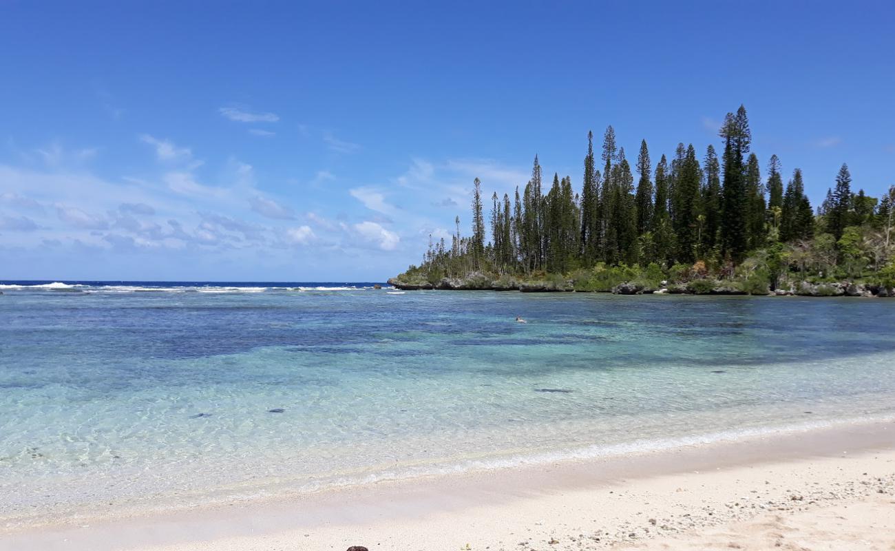 Photo of Baie Des Tortues with white sand surface