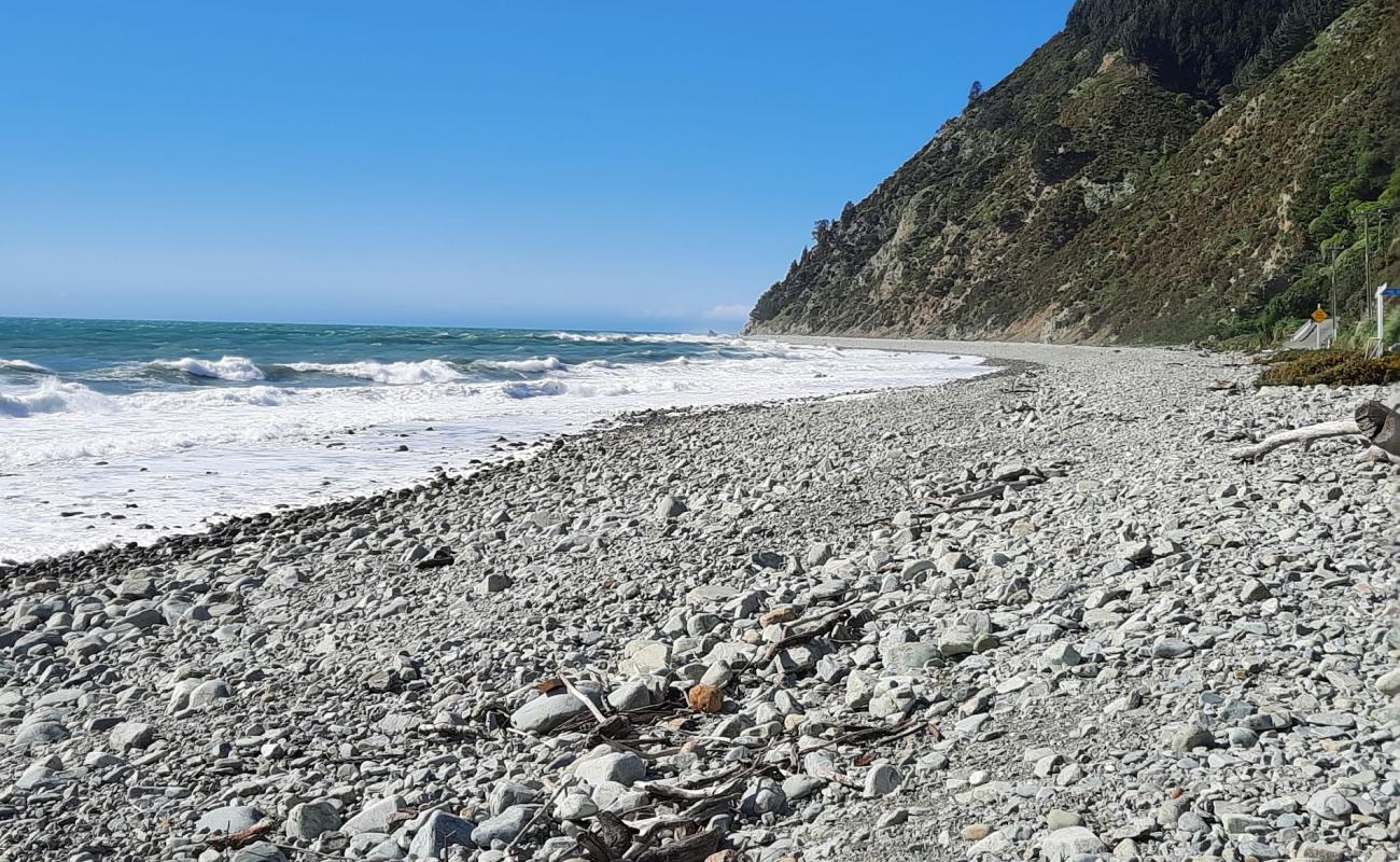 Photo of Glenduan Beach II with gray pebble surface