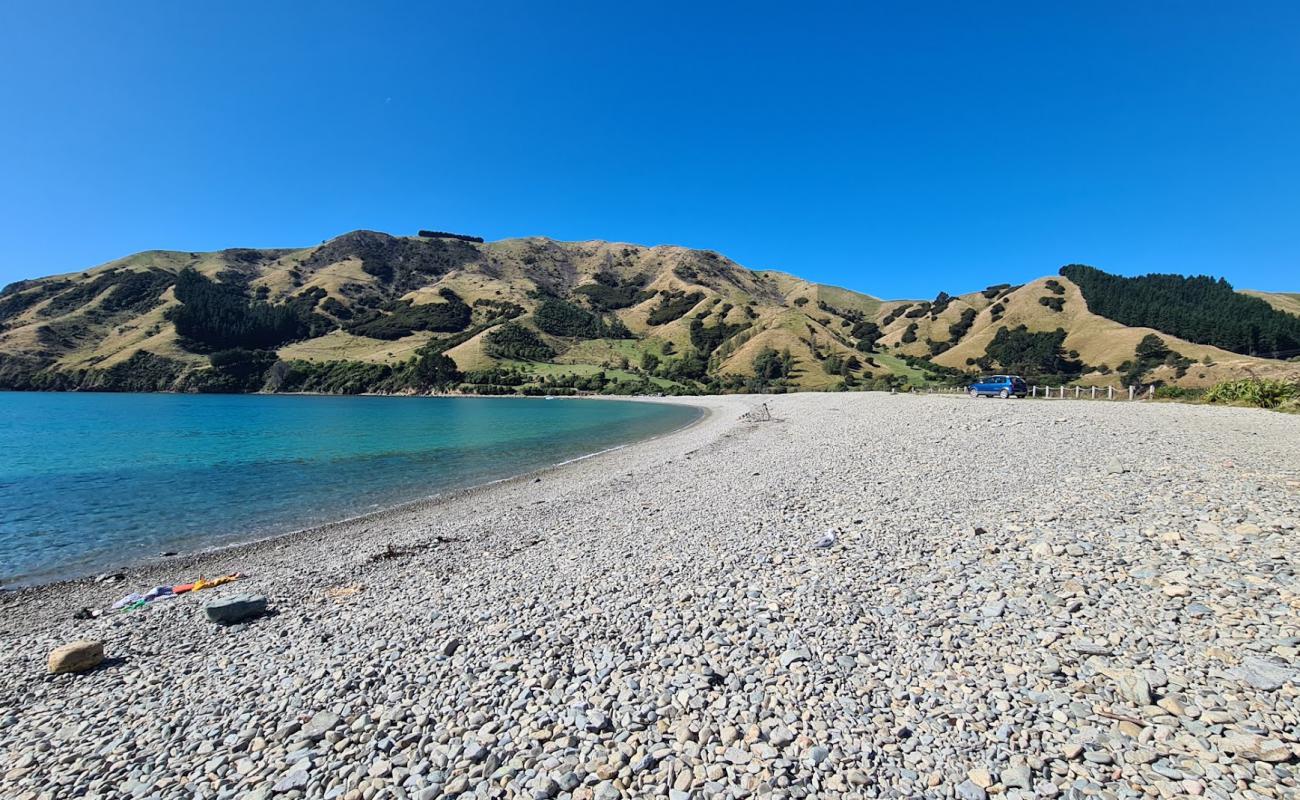 Photo of Cable Bay Beach with gray pebble surface