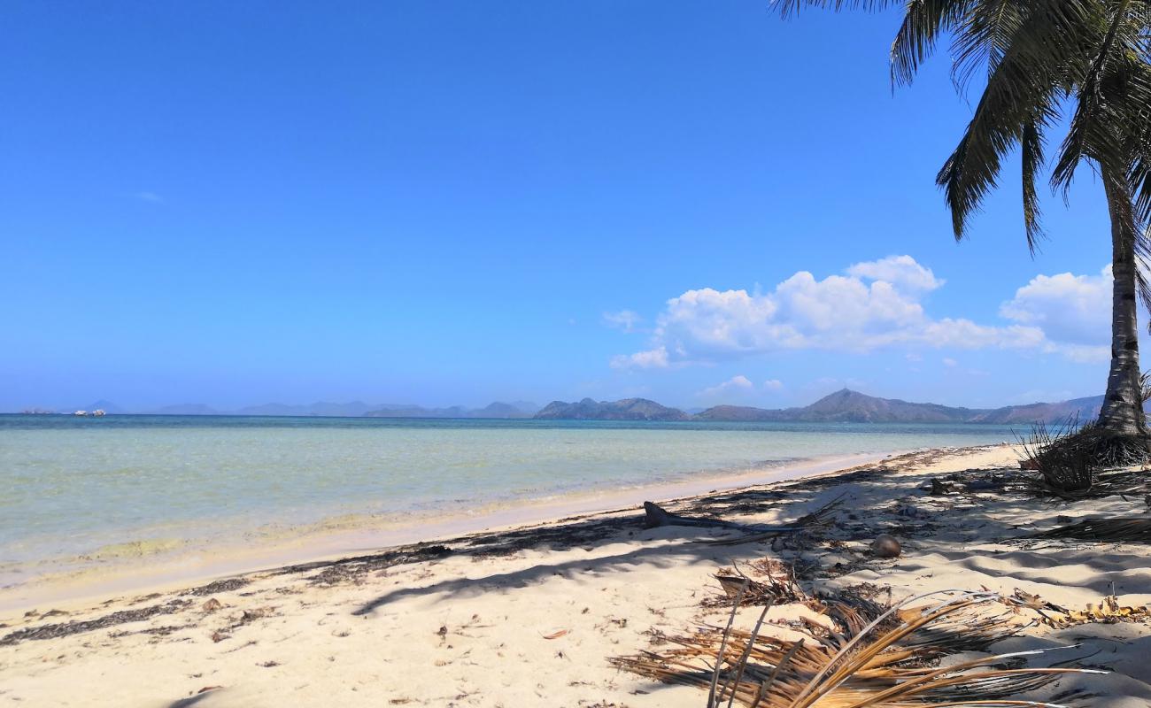 Photo of Lakdayan Beach with bright sand surface