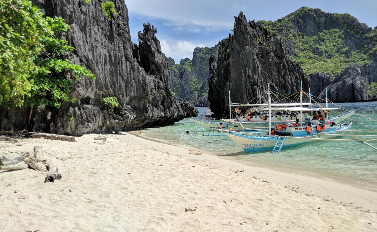 Photo of Shimizu Island Beach with bright sand surface