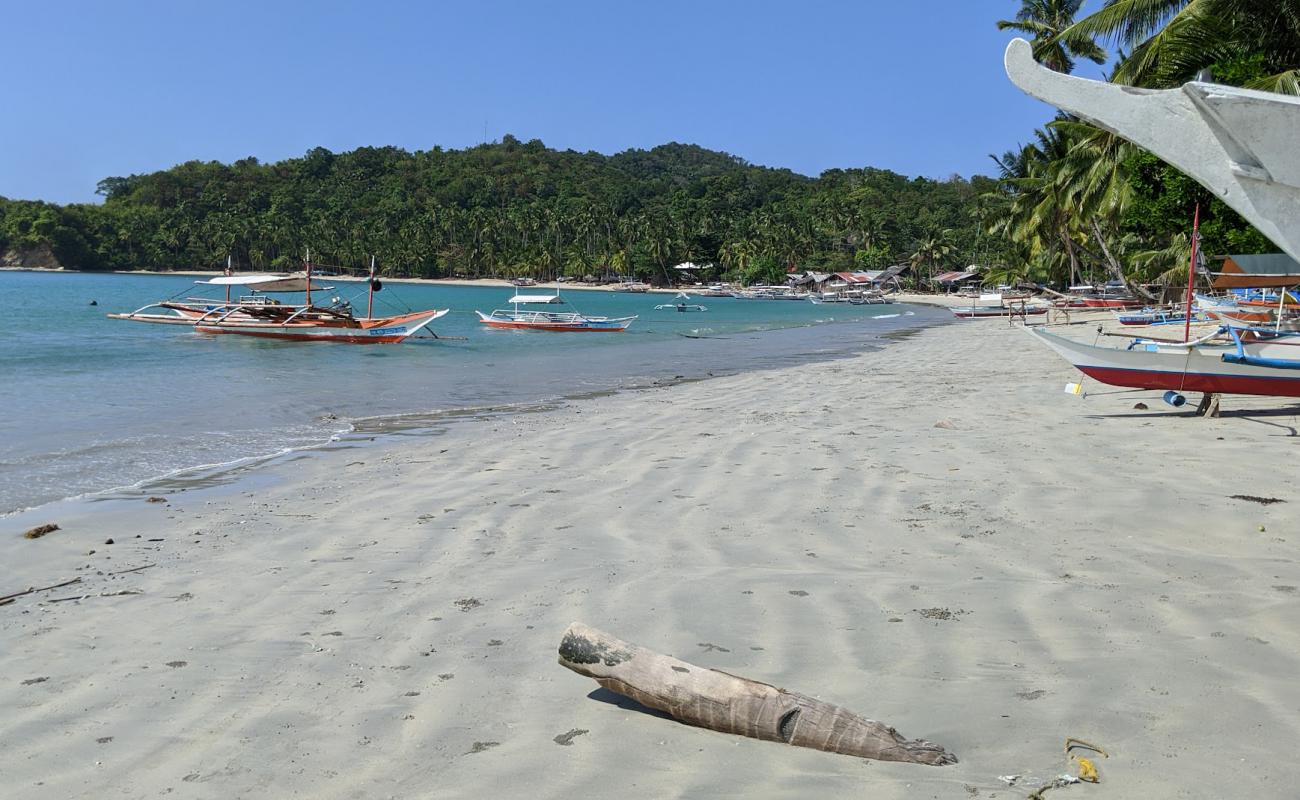 Photo of Penanindigan Beach with bright sand surface