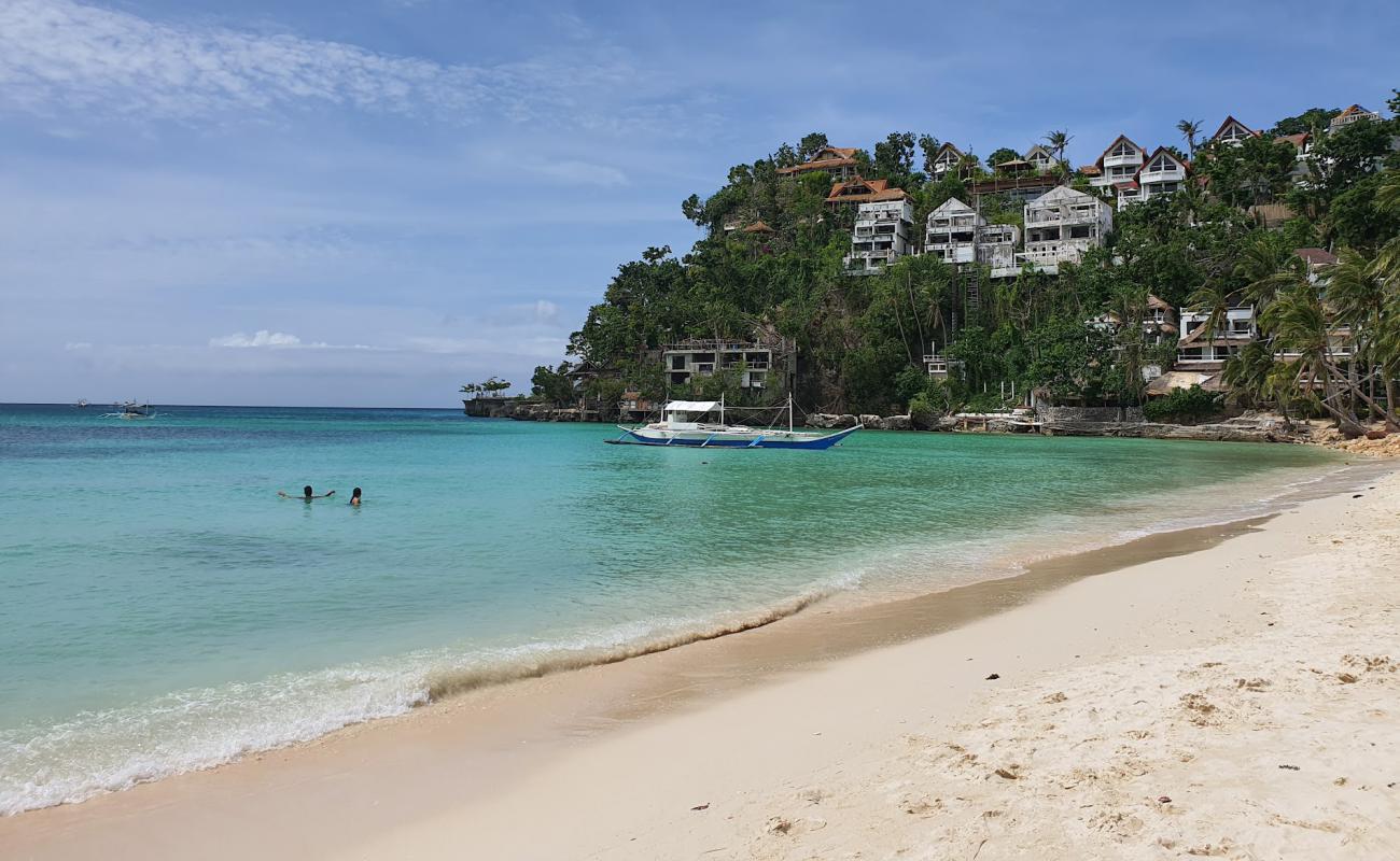 Photo of Diniwid Beach with white fine sand surface