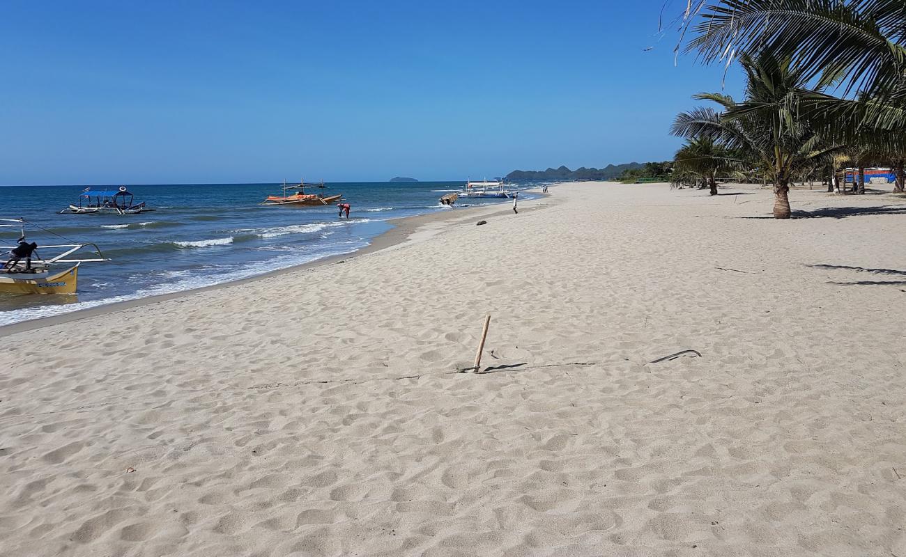 Photo of Poblacion Beach with bright sand surface