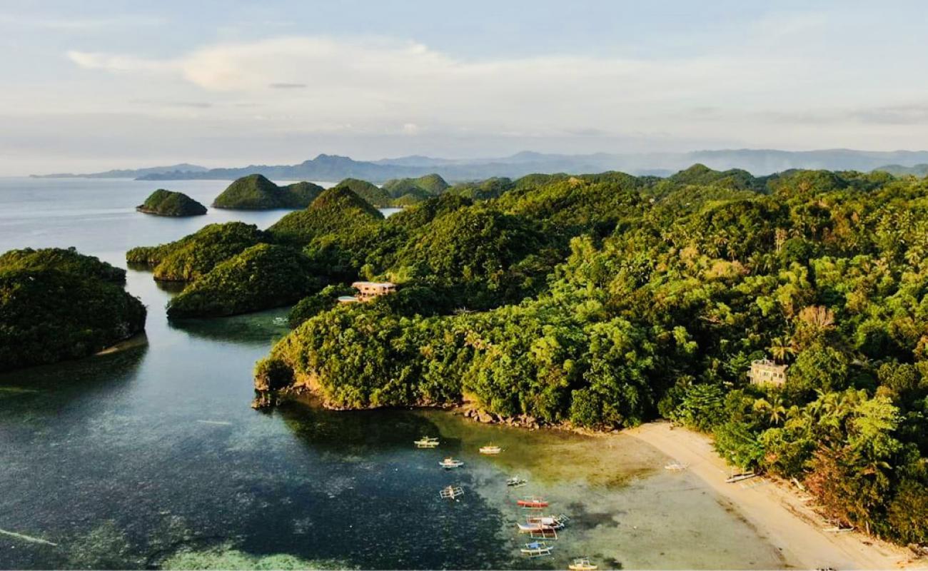 Photo of Sipalay Beach with bright sand surface