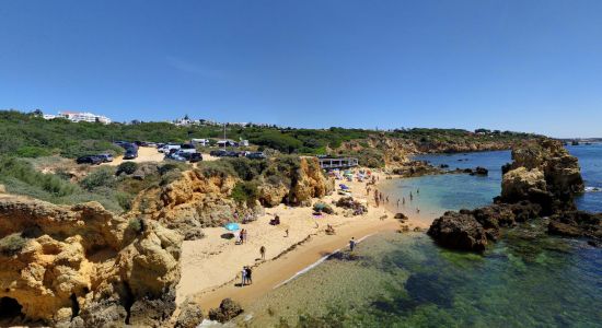 Praia dos Arrifes