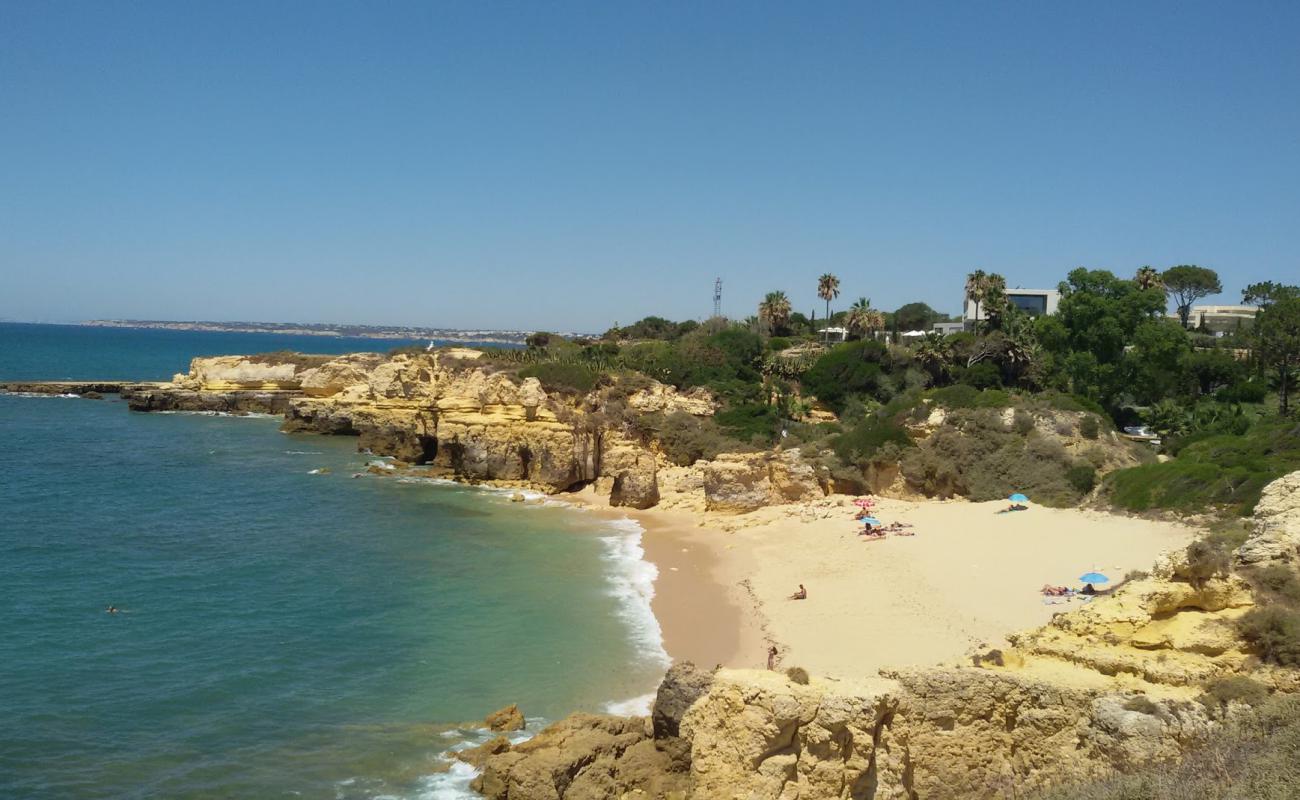 Photo of Praia da Balbina with bright sand surface