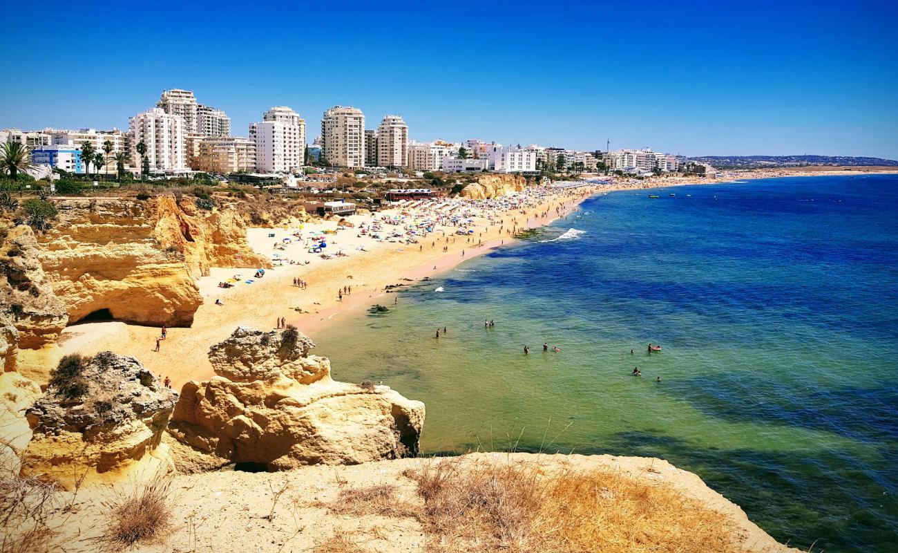 Photo of Vale do Olival with brown fine sand surface