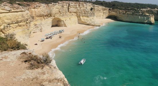 Malhada do Baraco beach