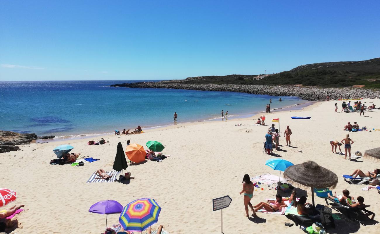 Photo of Praia da Ingrina with bright fine sand surface