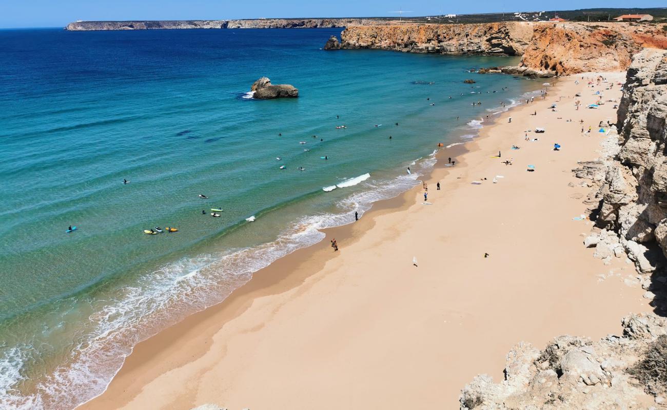 Photo of Praia do Tonel with brown sand surface