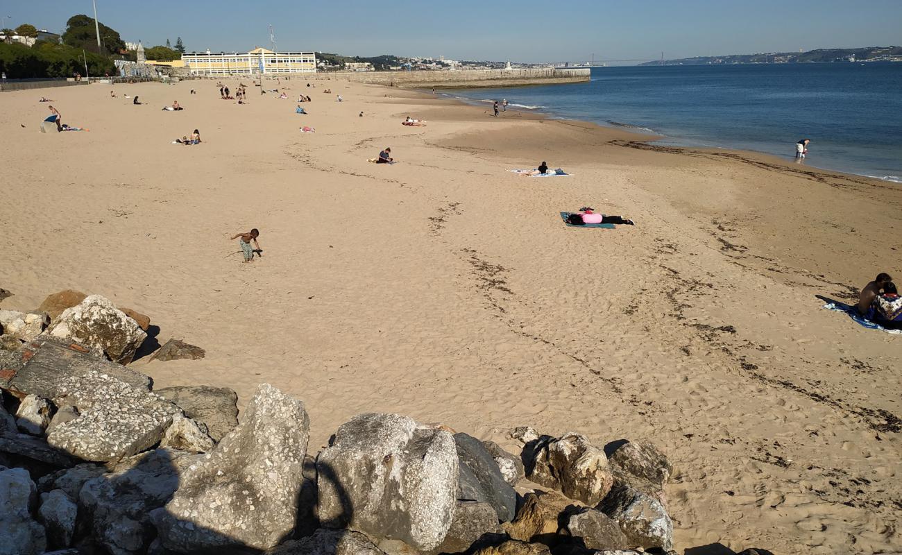 Photo of Paco de Arcos with bright fine sand surface