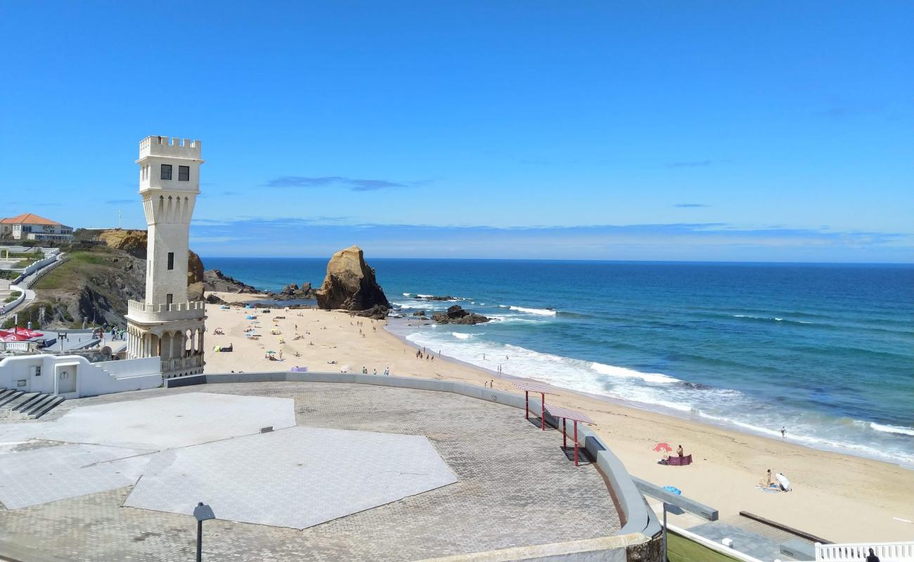 Photo of Praia de Santa Cruz with bright fine sand surface