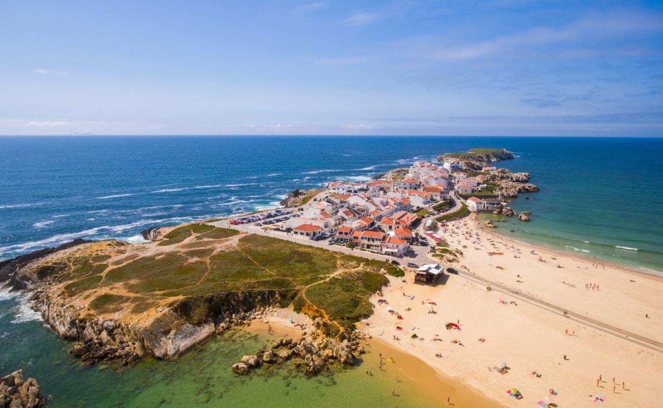 Photo of Praia Baleal - Sul with bright sand surface