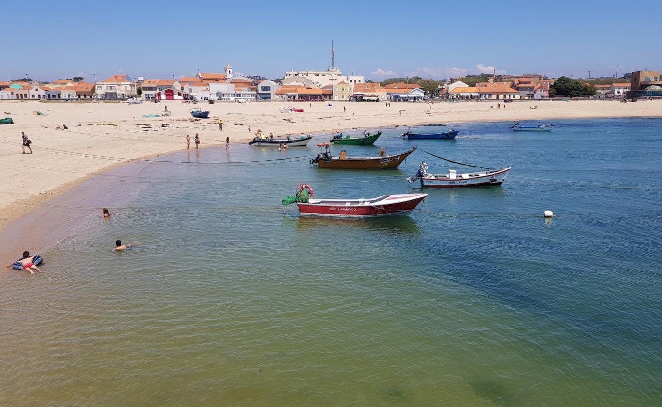 Photo of Praia da Aguda with white fine sand surface