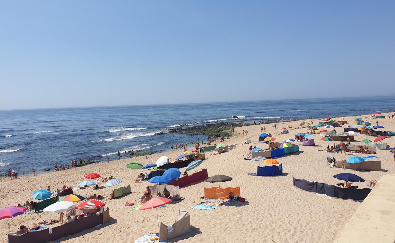 Photo of Praia de Paimo with bright fine sand surface