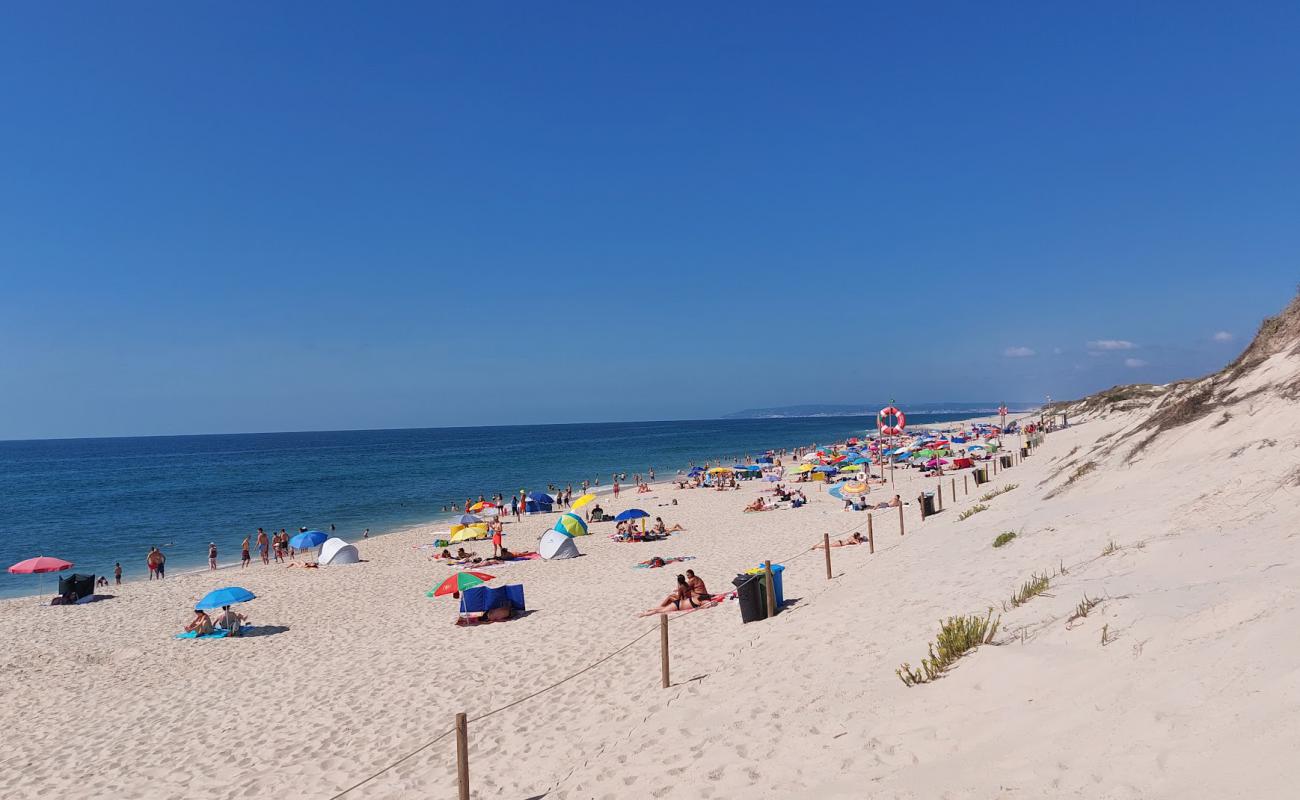 Photo of Praia Osso da Baleia with bright sand surface