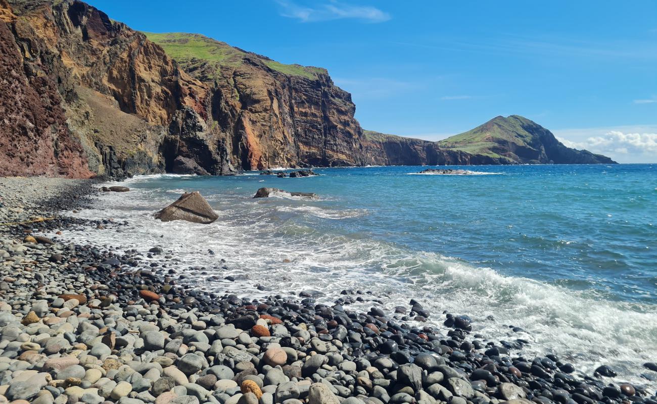 Photo of Sao Lourenco Beach with gray pebble surface