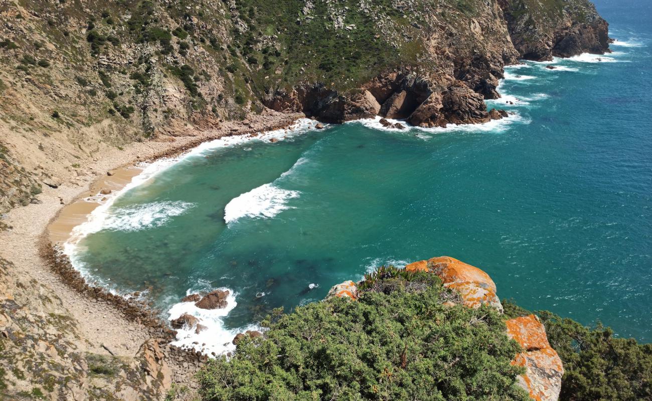 Photo of Praia de Assentiz with bright sand surface