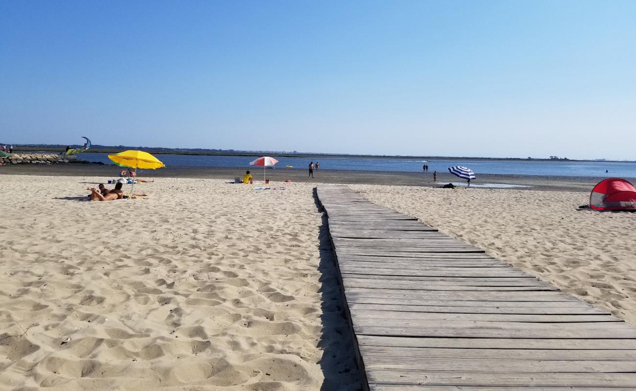 Photo of Praia do Bico with bright sand surface