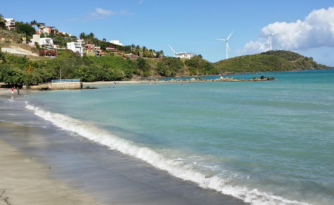 Photo of Playa de Naguabo with gray sand surface