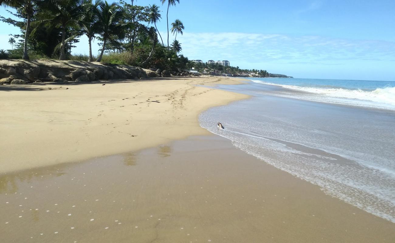 Photo of Pico de Piedra beach with bright sand surface