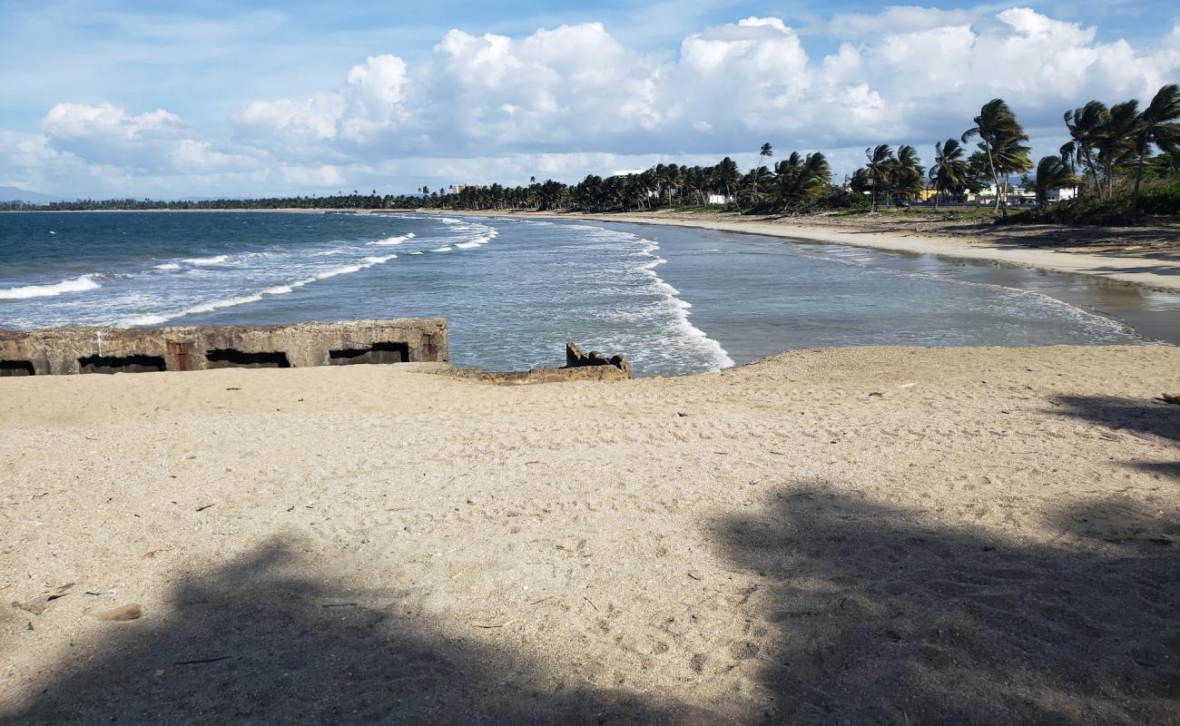 Photo of Playa De Levittown with bright sand surface