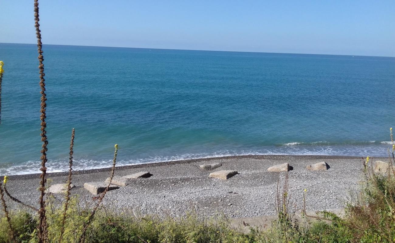 Photo of Chemitokvadzhe beach with gray pebble surface