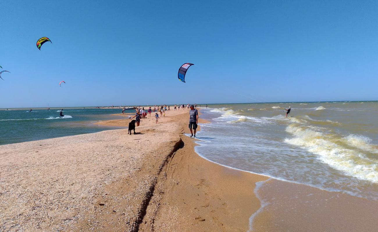 Photo of Konets Dolgoy Kosy with bright shell sand surface