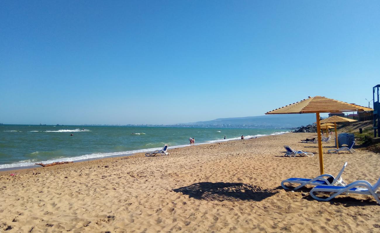 Photo of Ray Beach with bright sand surface