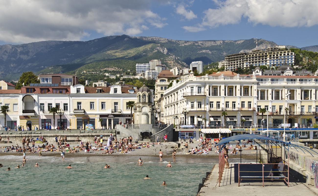 Photo of Yalta mini beach with gray fine pebble surface