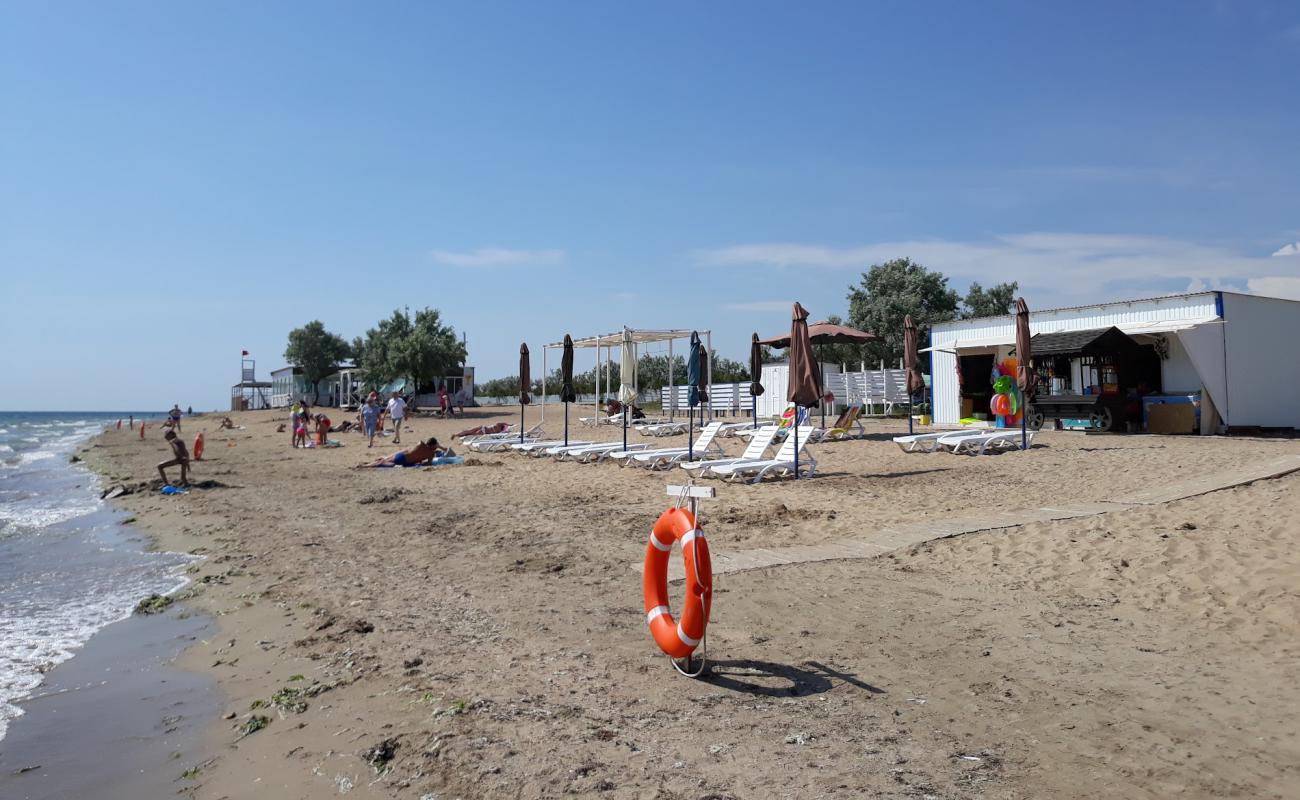 Photo of Zaozernoe beach II with bright sand surface