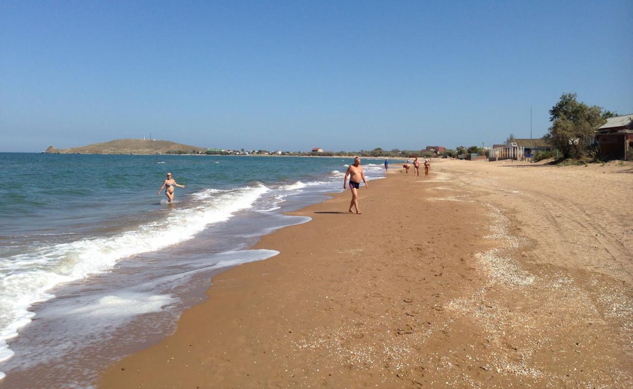 Photo of Plyazh Kurortnoye II with brown sand surface