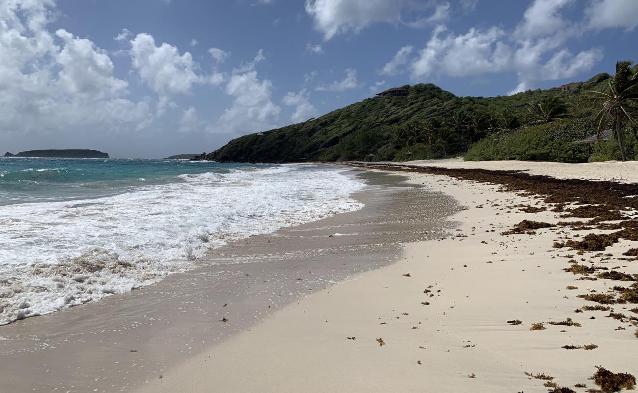 Photo of Macaroni beach with bright fine sand surface